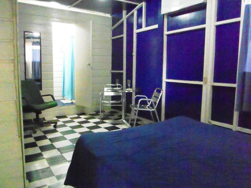 ריו דולצ'ה Hotel Y Restaurante Backpackers חדר תמונה