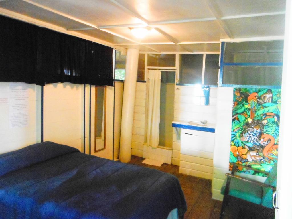 ריו דולצ'ה Hotel Y Restaurante Backpackers חדר תמונה