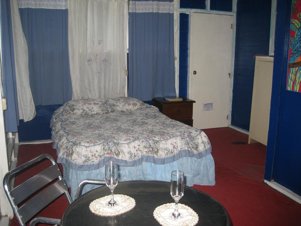 ריו דולצ'ה Hotel Y Restaurante Backpackers חדר תמונה